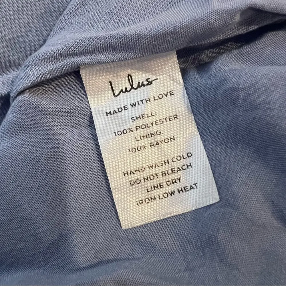 Lulus autumn strolls